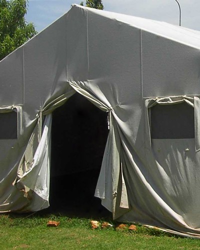 Изготавливаем солдатские палатки в Выборге вместимостью <strong>до 70 человек</strong>